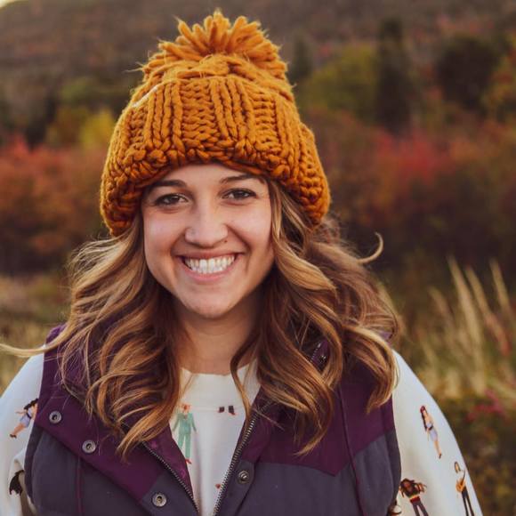 Meet your Posher, Liz - Picture 1 of 1